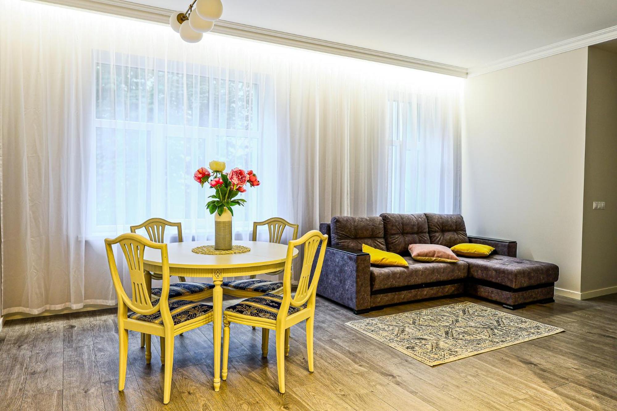 Superb Apartment In City Centre Riga Exterior photo